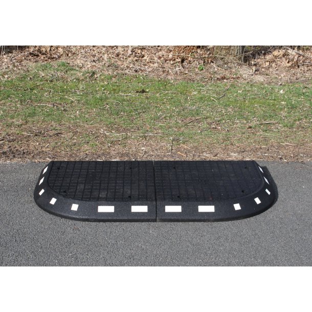 Helleanlg Standard 160x90x10cm incl. skruer/plugs (excl. pullert/skilt)